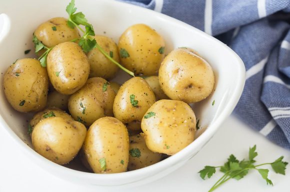 A bowl of easy boiled potatoes.